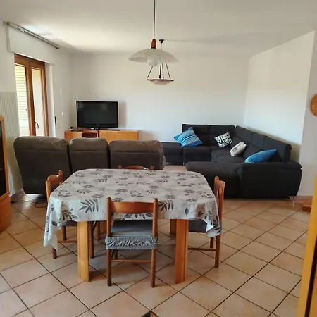 Daire Colliwood Sant'Omero